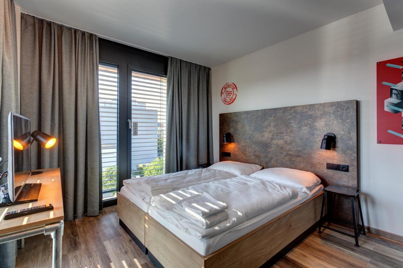 Meininger Hotel Berlin Tiergarten Ngoại thất bức ảnh